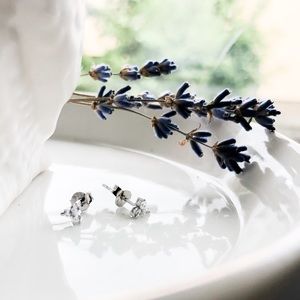 Dainty Lavender Bud Minimalist Earring